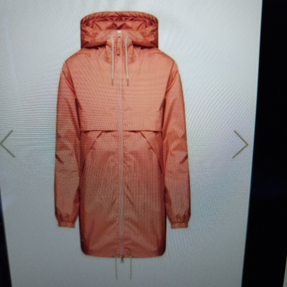 Helly Hansen Jackets & Blazers - Helly Hansen Women's XL Rain Coat